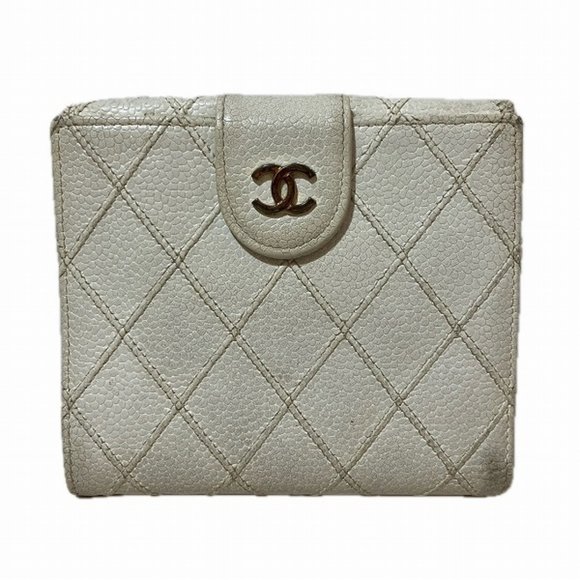 CHANEL Matelasse Coco Mark Hardware Caviar Skin Bi-fold Wallet for Women - Picture 1 of 9